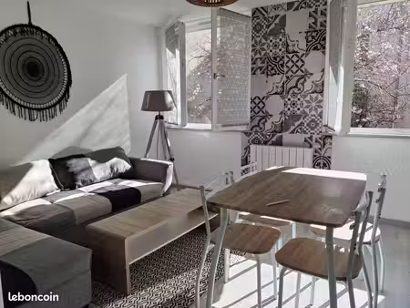 location t3 60m2 centre ville troyes