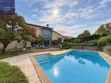 maison saint-genis-laval la chapelle aux paons 5 pièces 125 m² sur terrain paysager 737 m²