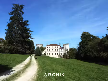 château à vendre