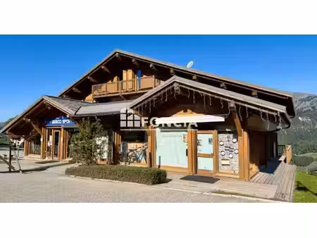 local commercial à vendre