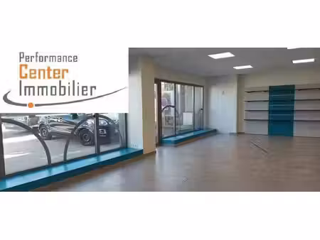 local commercial à louer