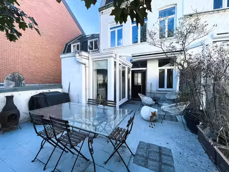 vente maison 8 pièces 207 m² lille (59800)