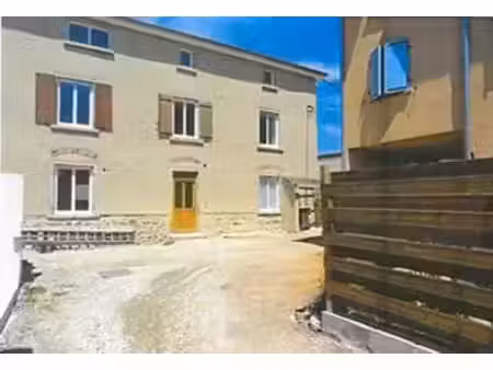 location appartement 3 pièces 52 m² à chaponost (69630)
