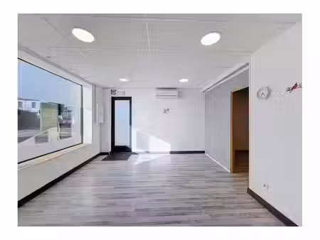 surface commerciale à louer à chaussée de thuin 427 anderlues (vbe71447)