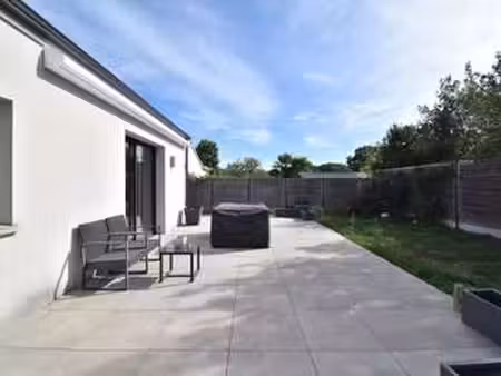 vente maison à geneston (44140) : à vendre / 92m² geneston