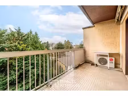 appartement à rénover en hypercentre avec terrasses et garage double