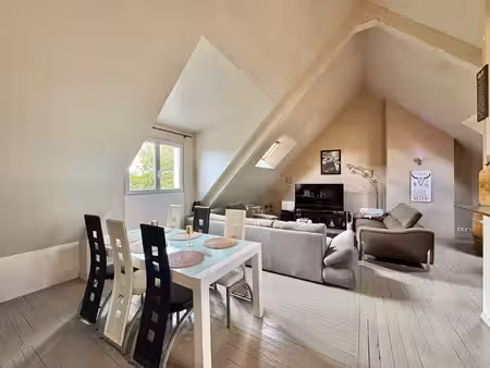 appartement 3 pièce(s) 70 m2