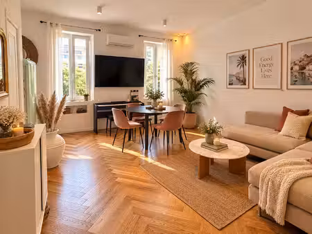 appartement t3 - meublé de 55m² - carré d'or - marseille 8ème - disponible 1er décembre