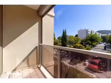appartement t4 de 65 m² à marseille 13010  rue du docteur girbal