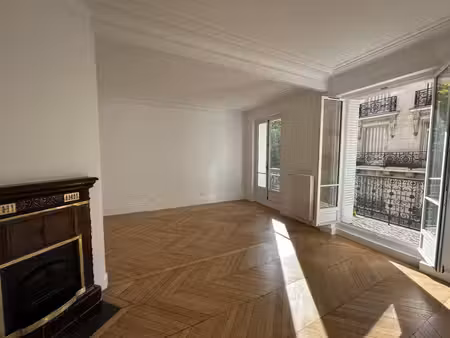 superbe t2 de 56m²