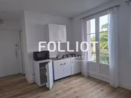 a louer - centre ville de vire- appt t1 meublé disponible de suite