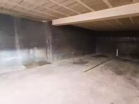 vente garage et parking à nantes saint-felix (44000) : à vendre / 13m² nantes saint-felix