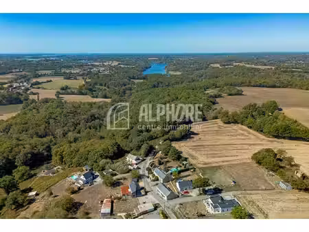 ferel   maison 82m avec 95m² de combles aménageables