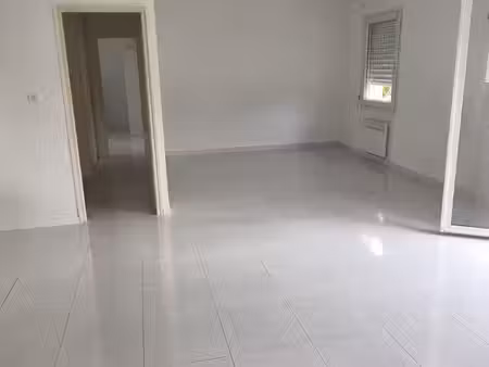 location maison 3 pièces  67.50m²  machecoul