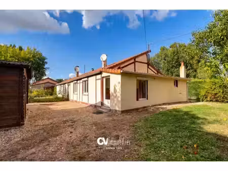 maison plain-pied - 2 chambres - à rénover