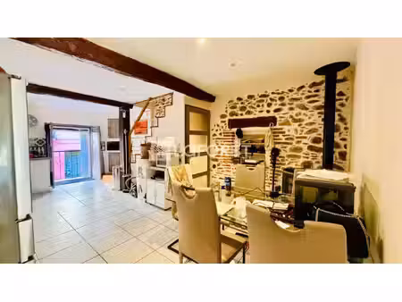 elne - maison de village 2 faces avec garage et exterieur