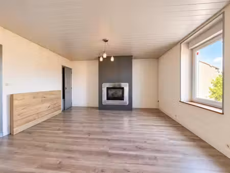 maison 203 m² – 5 chambres – terrain 2 610 m² – garage et dépendances