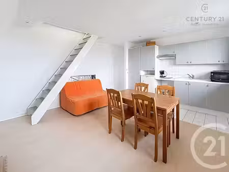 appartement f2 à louer - 2 pièces - 28 90 m2 - villers sur mer - 14 - basse-normandie