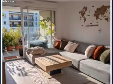 appartement t2 50m2 + terrasse 13m2 + garage