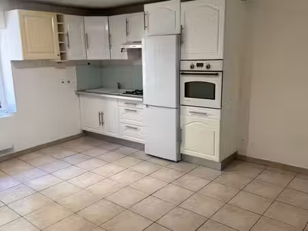 appartement 41 m² centre village - dpe c - faibles charges - 120 000 euros