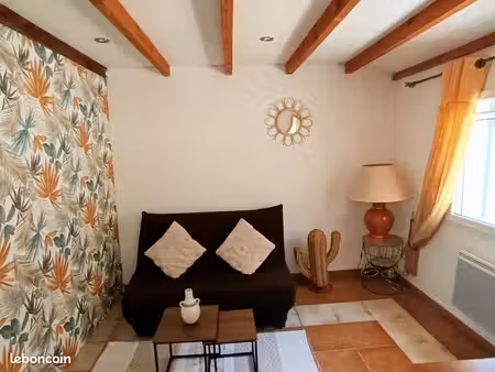 appartement meublé 8 mois (fin octobre→ juin) – idéal étudiant / enseignant – calme absolu