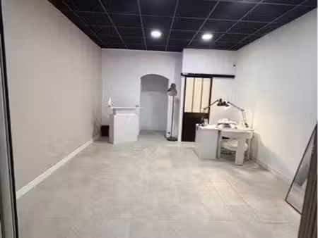 local commercial polyvalent à vendre ou sous-louer – 60 m² + terrasse