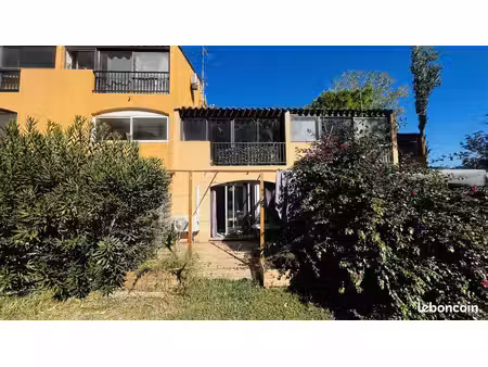 studio 1 pièce 28 m²
