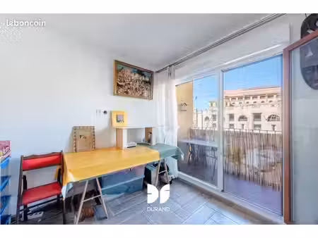studio 1 pièce 18 m²