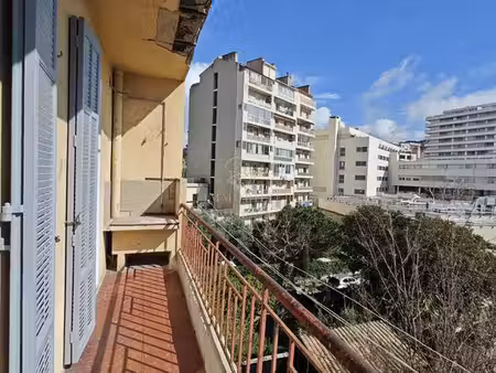 appartement 3 pièces 74 m²
