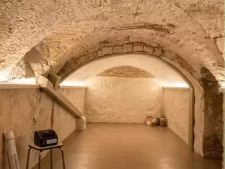 cave de 70 m²