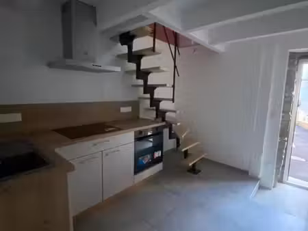 triplex 27 m² port-sur-saône
