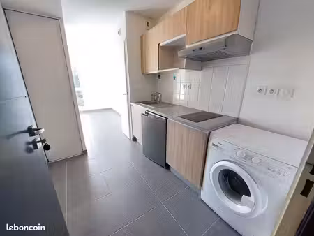studio 1 pièce 23 m²