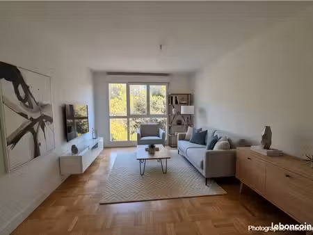 appartement 4 pièces 65 m²