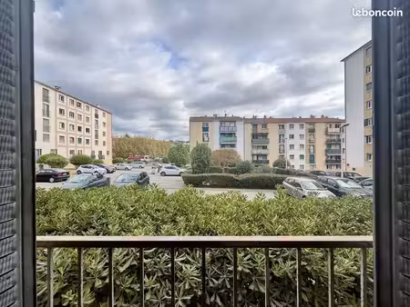 appartement 3 pièces 58 m²