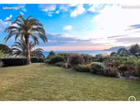 appartement à louer vue mer cannes