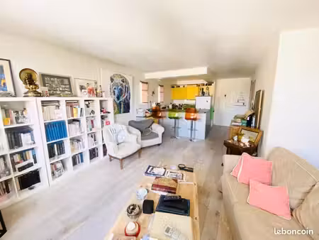 appartement 2 pièces 53 m²