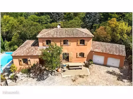 bastide provençale