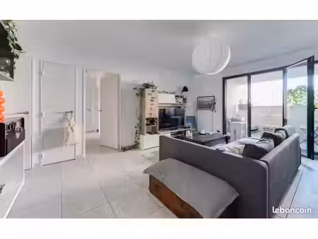 appartement t4 avec garage - lyon 7