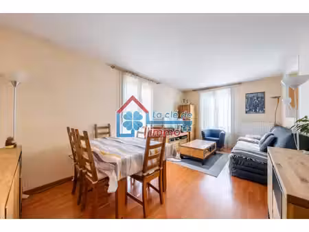 appartement proche gare lieusaint/moissy