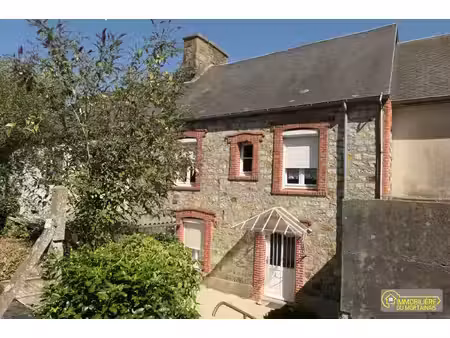 maison de bourg mitoyenne