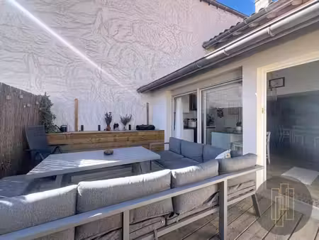 exclusivité - beauregard - t3 avec terrasse - 2 places de parking