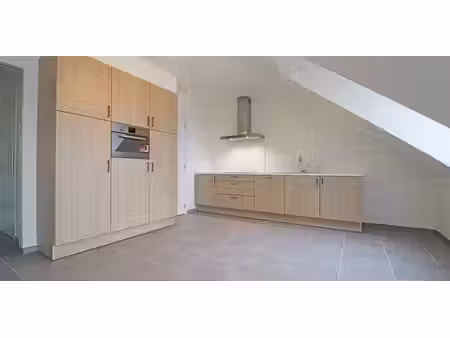 penthouse à louer à desselgem pour € 725 avec 1 chambre à coucher