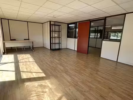 bureaux 144 m² roquevaire