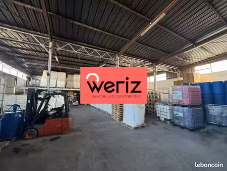 local d'activite 900 m² vitrolles