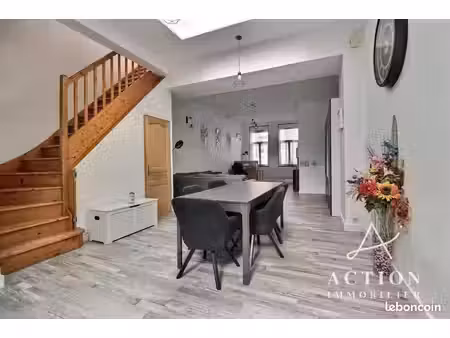 maison 6 pièces 155 m²