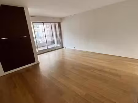 appartement 1 pièce 38 m²