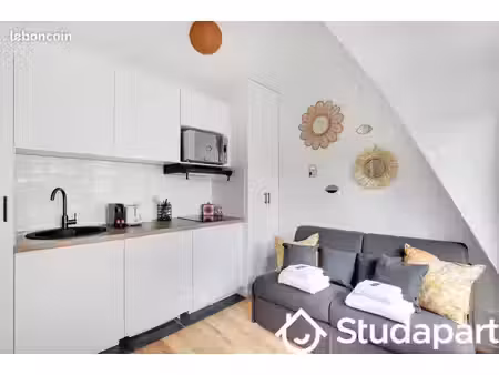 appartement 1 pièce 9 m²