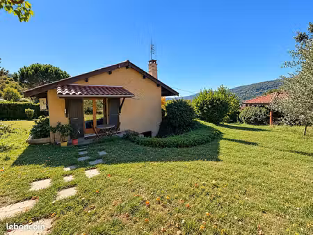 maison 6 pièces 121 m²