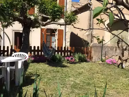 particulier vend maison de village avec jardinet