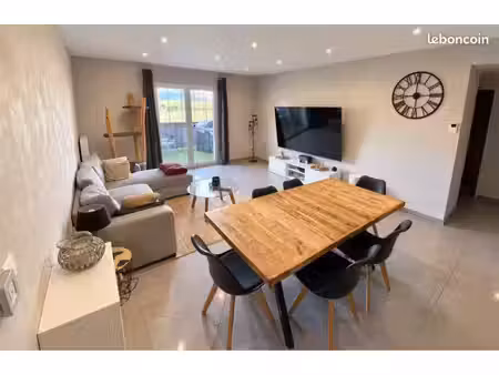 appartement 107 m² – terrasse – vue campagne – proche firminy
